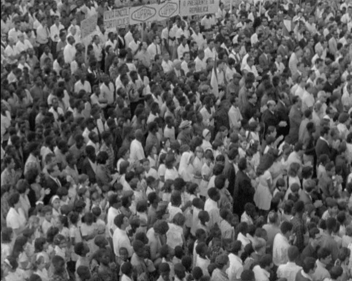 Manifestação de apoio à política colonial portuguesa em Benguela