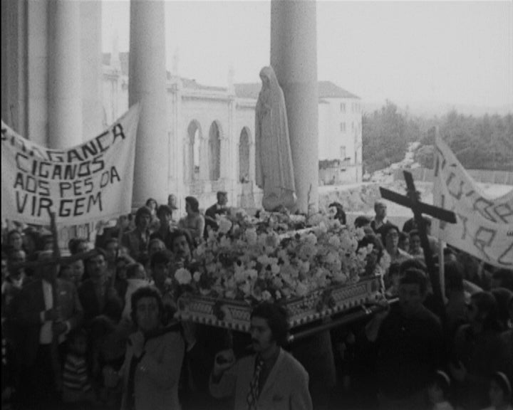 Peregrinação de ciganos ao Santuário de Fátima