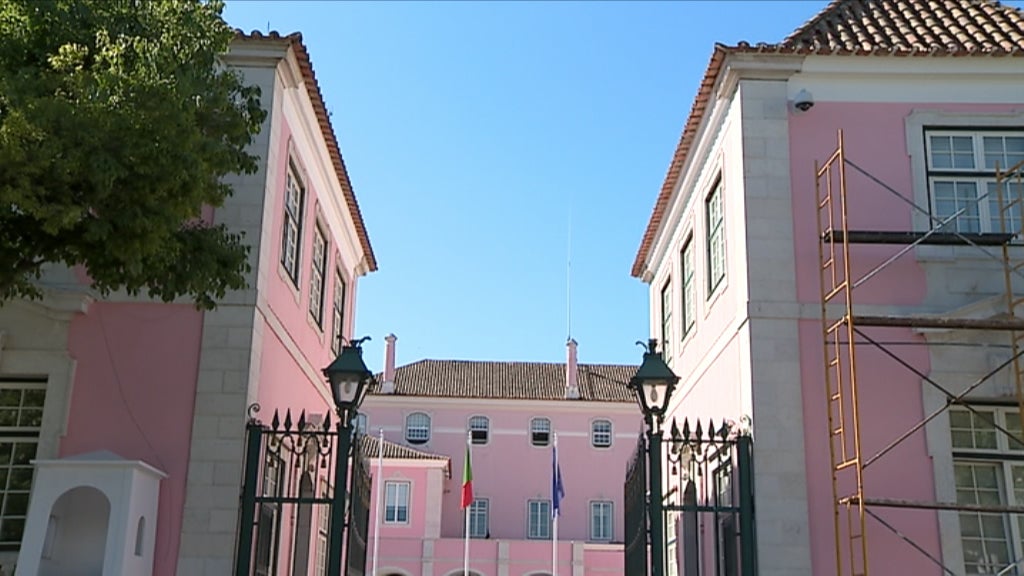 Reorganização diplomática