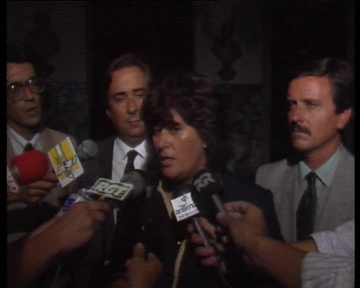 Mário Soares recebe oposição e Carlos Melancia