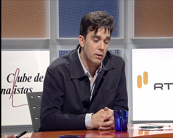 Reportagem em cenário de guerra