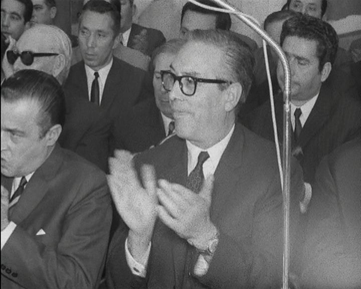 Sessão de esclarecimento da União Nacional em Ovar