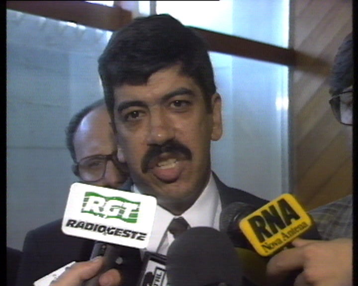 Reunião entre delegações do PS e PCP