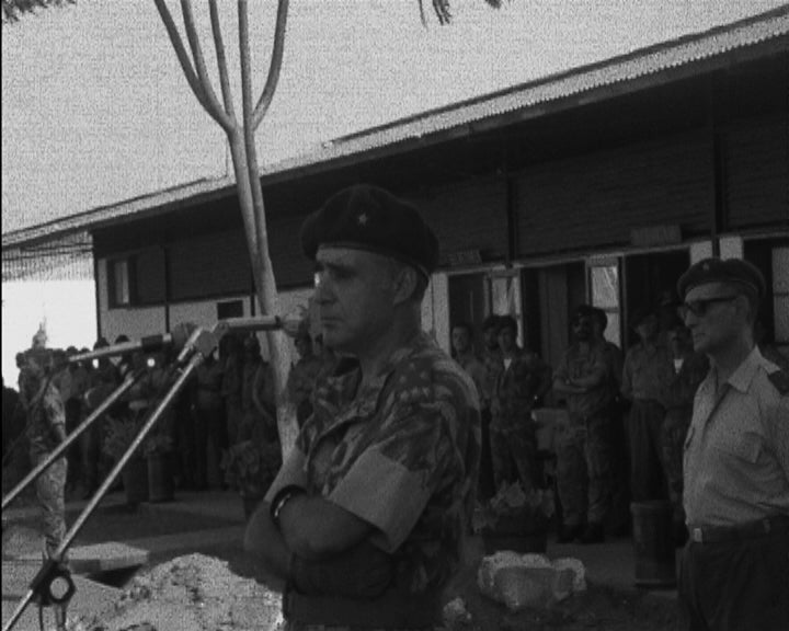 Imposição de insígnias em Bissau