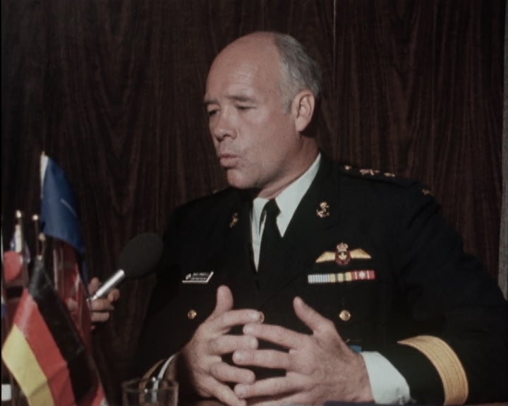 Gordon Edwards e a dissolução da NATO