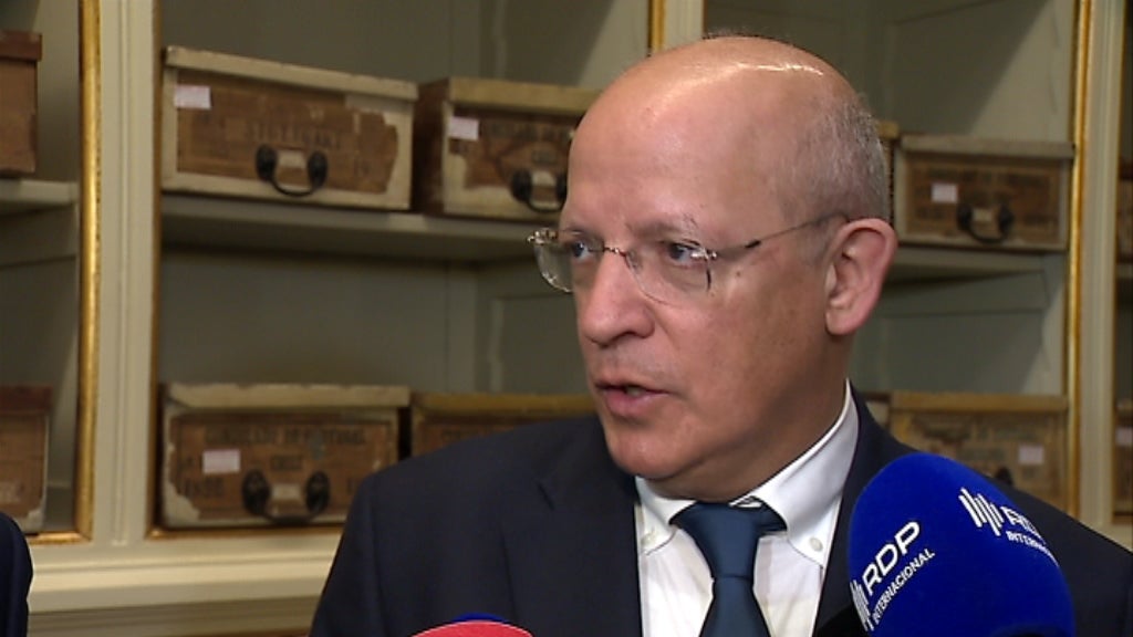 Aplicação “Registo Viajante”