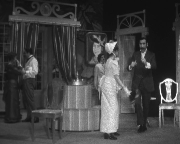 Estreia da peça de teatro “O Mais Feliz dos Três”