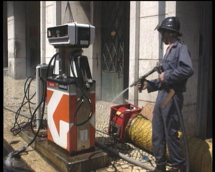 Explosão de bomba de gasolina