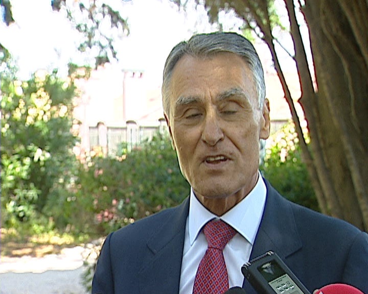 Cavaco Silva sobre chips nas matrículas dos automóveis