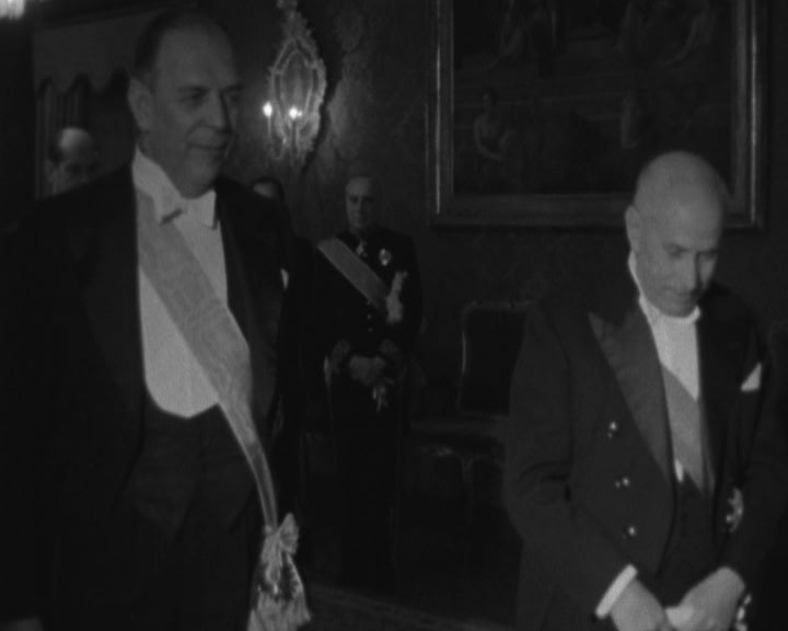 Américo Tomás recebe embaixador do Uruguai