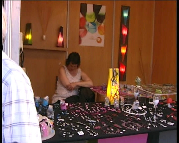 Mais artesanato na feira de Bragança