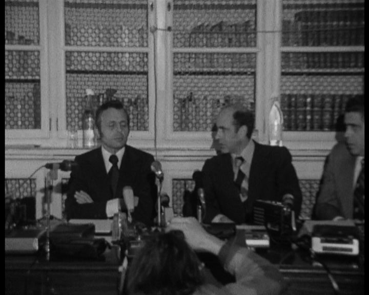 Conferência de impresa de Frank Carlucci