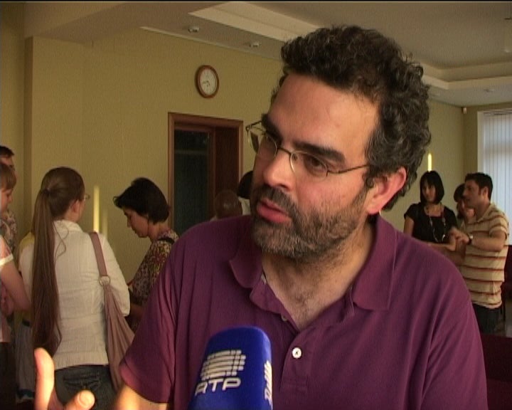 Gonçalo Tavares sobre os mecanismos da linguagem