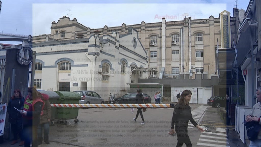 Greve no grupo Auchan