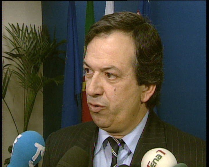 Utentes descontentes com Centros de Saúde