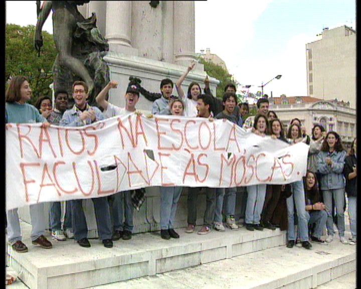 Protesto de estudantes do ensino secundário
