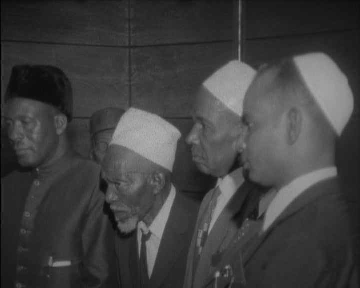 Governador Geral de Moçambique recebe peregrinos muçulmanos