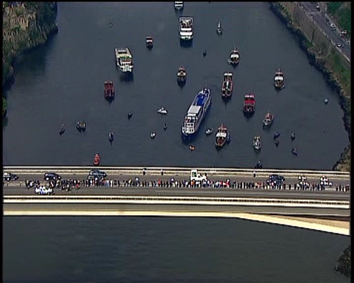 Pescadores da Afurada recebem o Papa Bento XVI