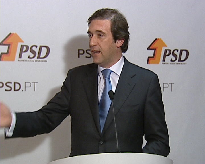 Passos Coelho crítica o Governo