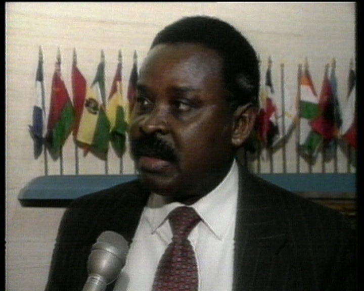 Manuel Pacavira fala da situação política em Angola