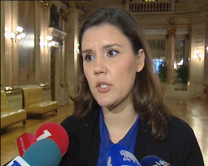 Reação da oposição à situação económica