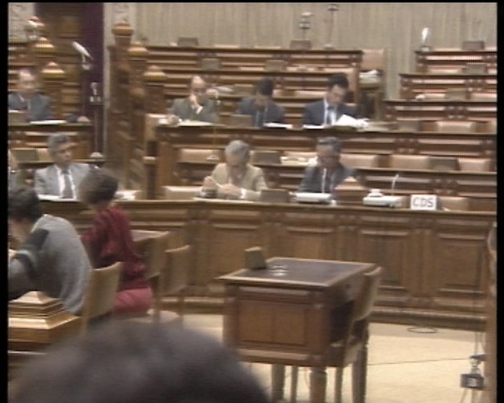 Análise do Orçamento de Estado na Assembleia da República