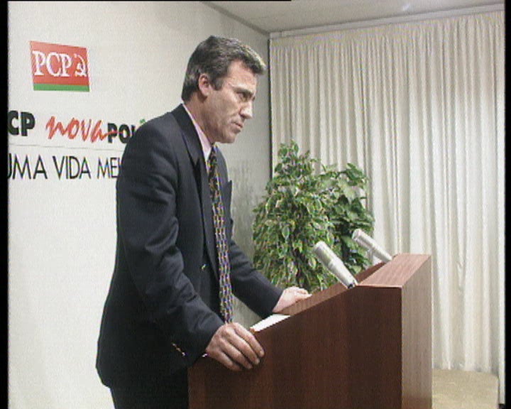 PCP acusa os candidatos à liderança do PSD