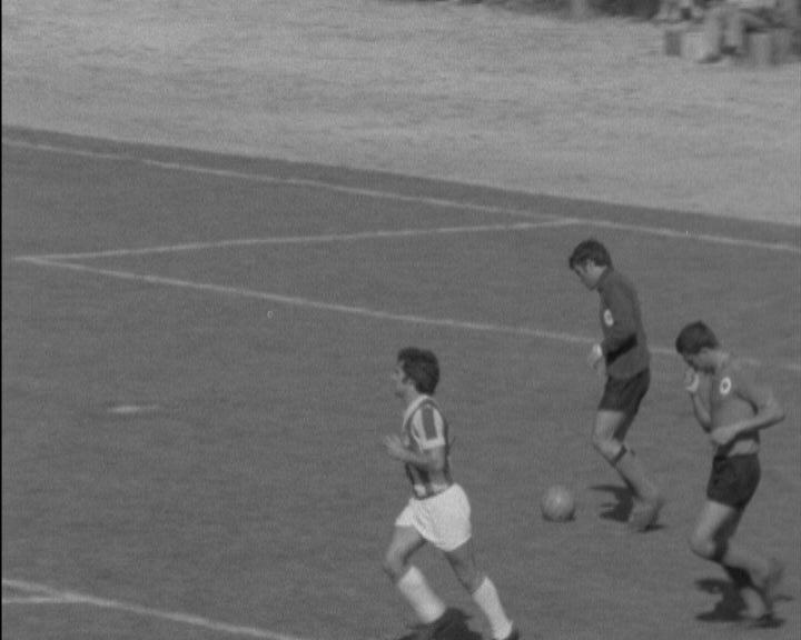 Jogo de futebol Leixões vs Peniche