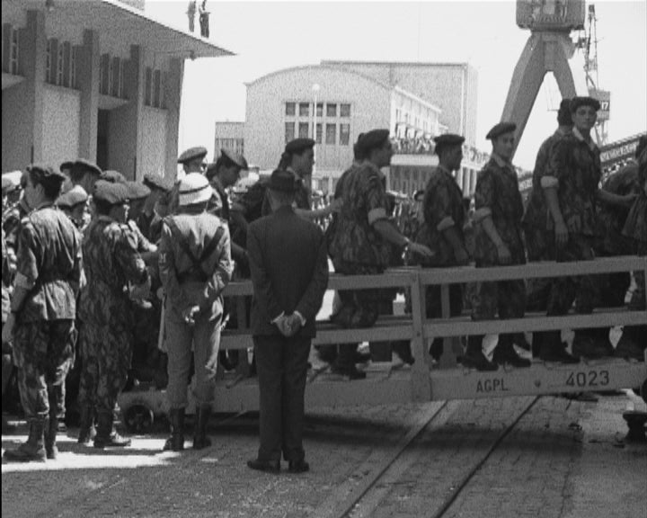 Partida de militares para o Ultramar