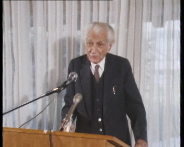 Gilberto Freyre Discursa sobre Camões