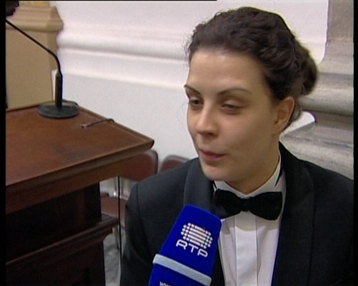 Hino para receber o Papa