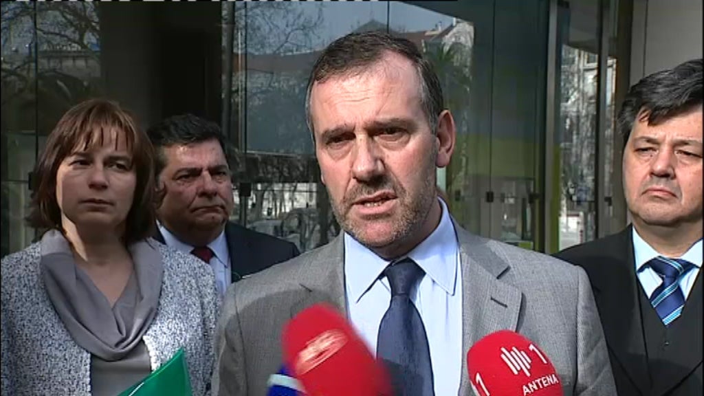 Cortes no Novo Banco