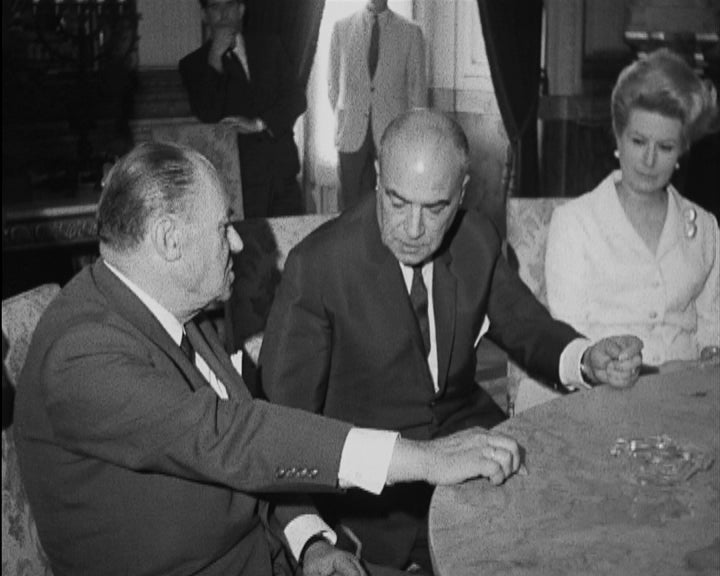 Doação de terrenos à Cruz Vermelha