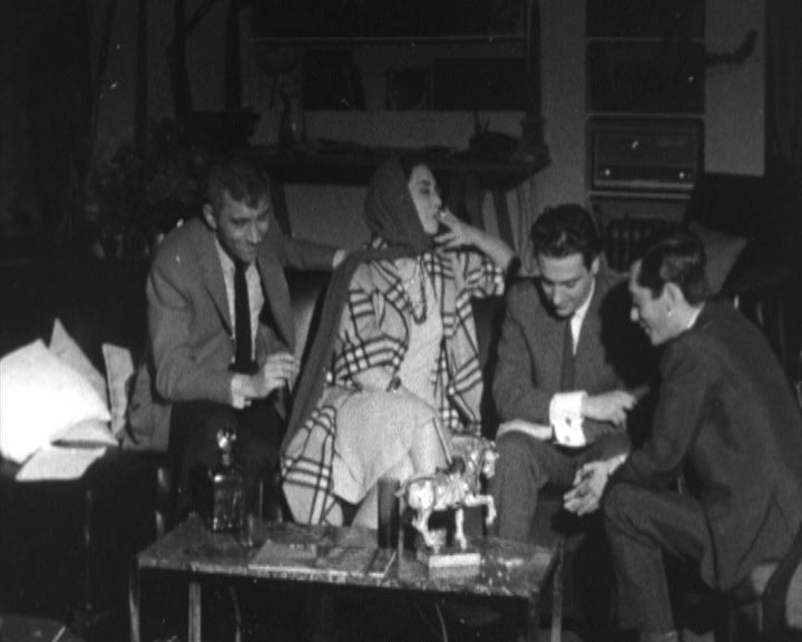 Peça de teatro “Duas dúzias de rosas vermelhas”