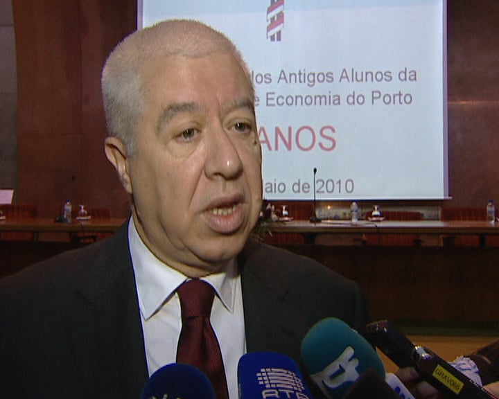 Novo despacho de rectificação das tabelas do IRS