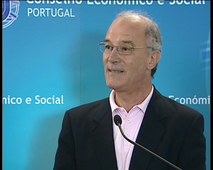 Cortes de subsídios aos desempregados