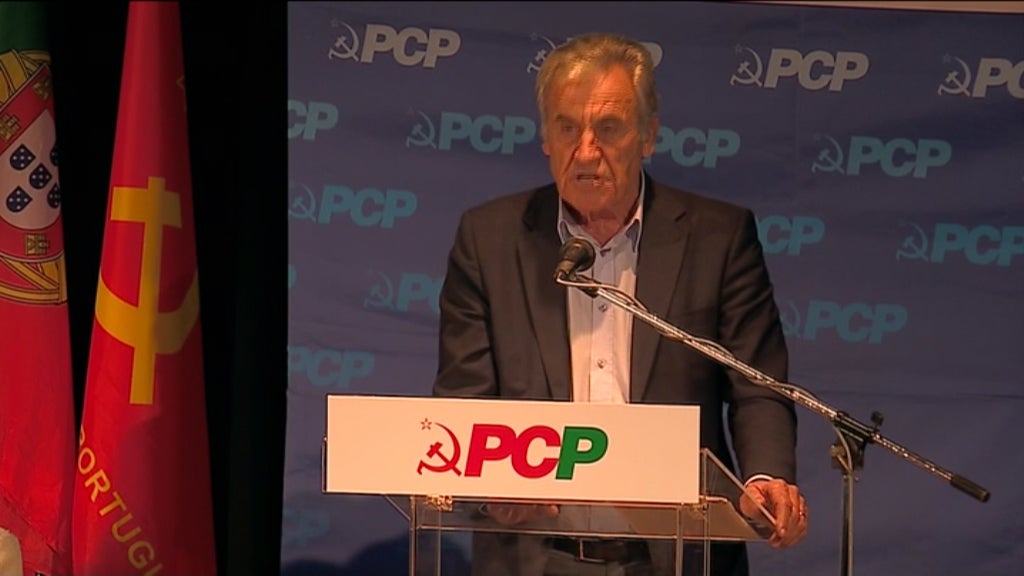 Jerónimo de Sousa critica o CDS-PP