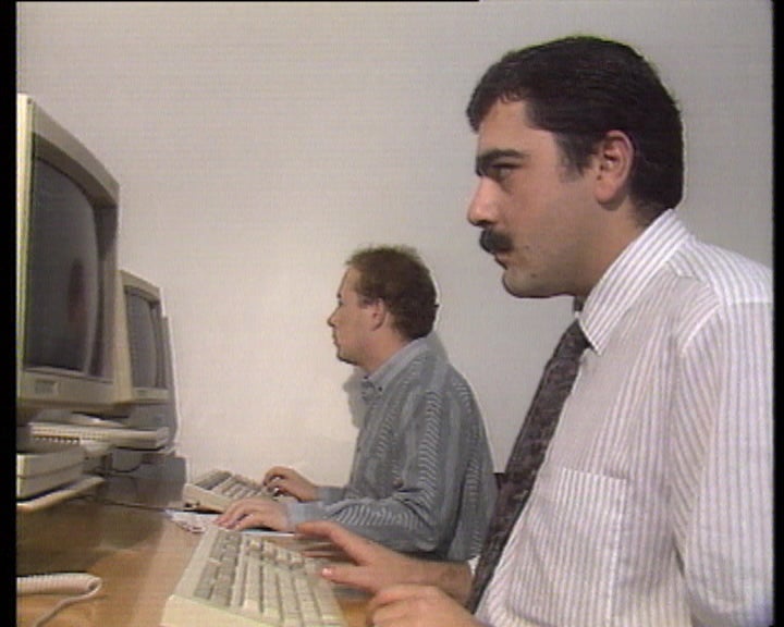 Salário dos trabalhadores do INE