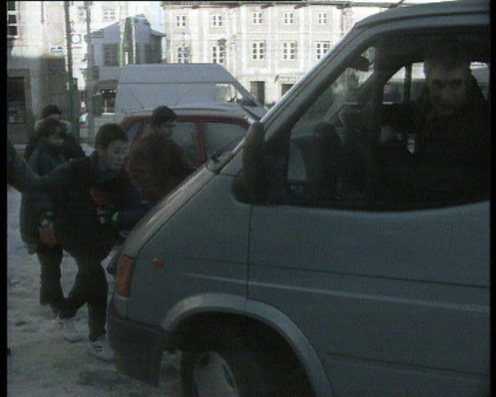 Guarda paralisada devido ao gelo