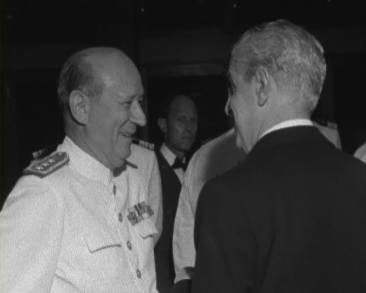 Visita do Brigadeiro José Alberty Correia a Nampula