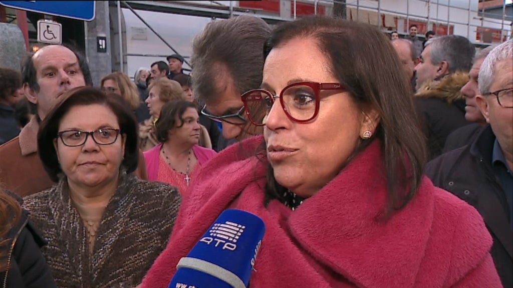 Protesto contra fecho de estação dos CTT